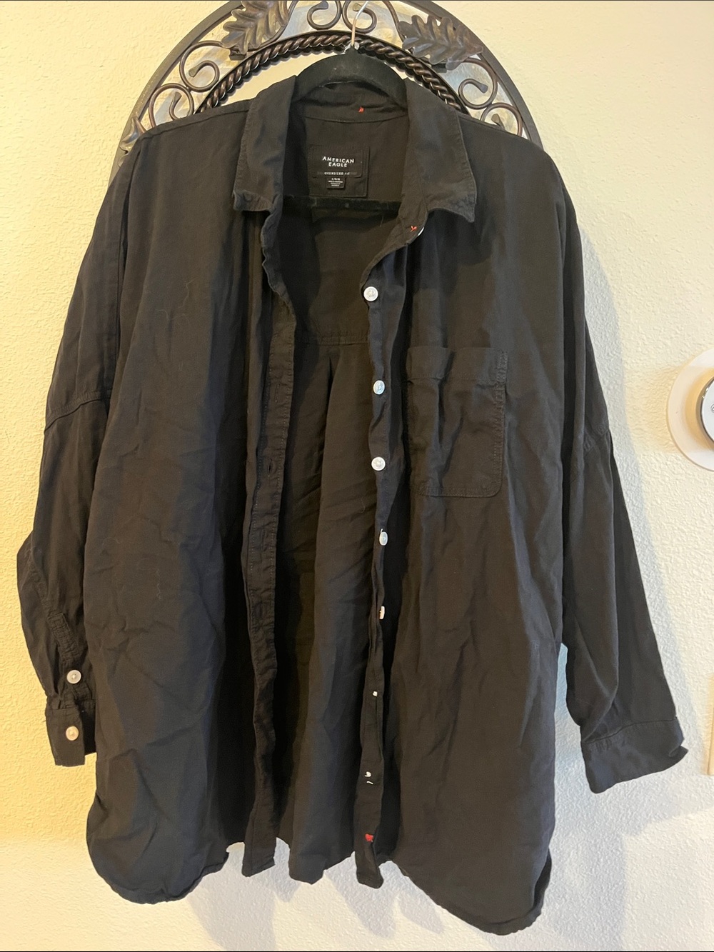 American Eagle Outfitters Black Lightweight Button-Up Shirt Jacket